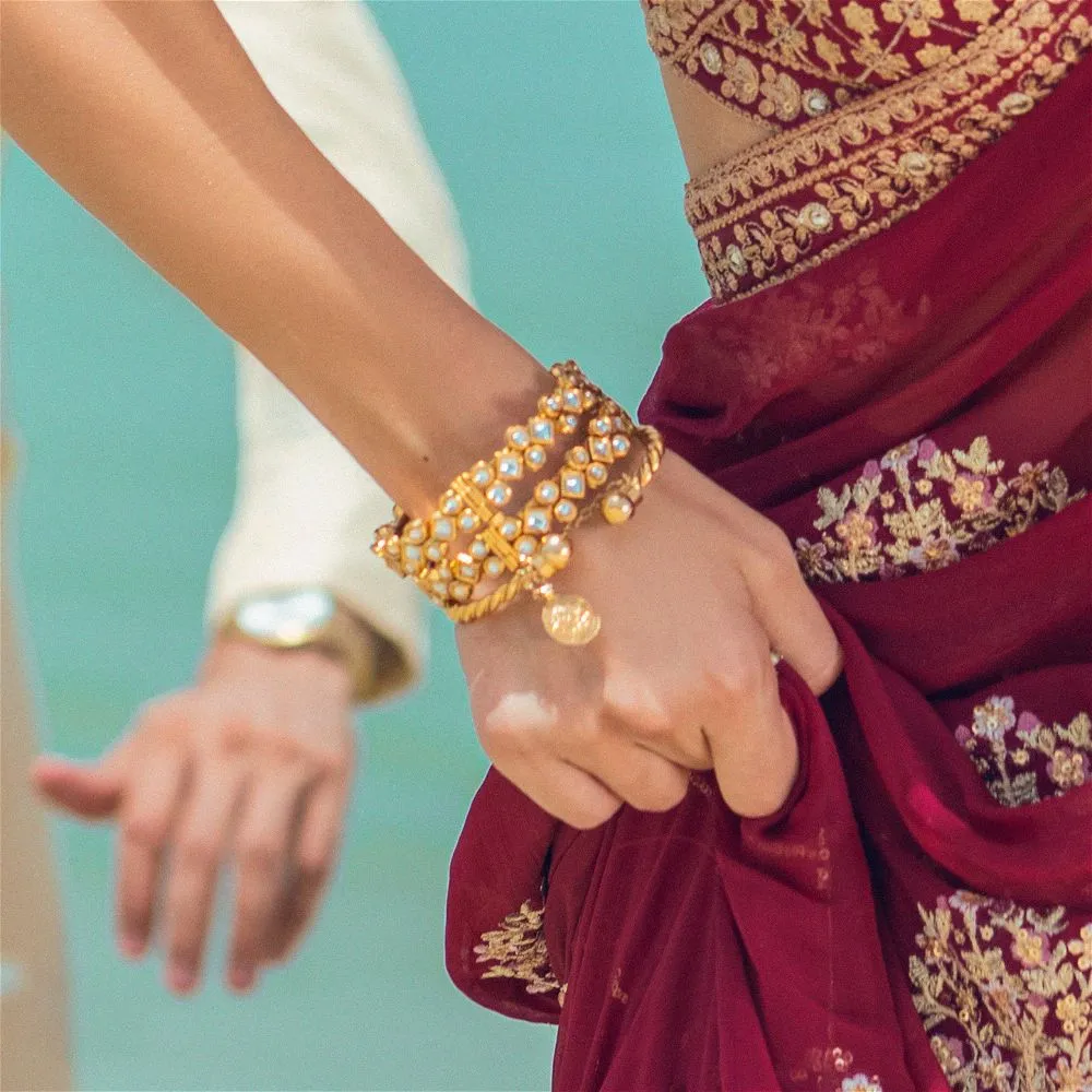 Bangles/Bracelets